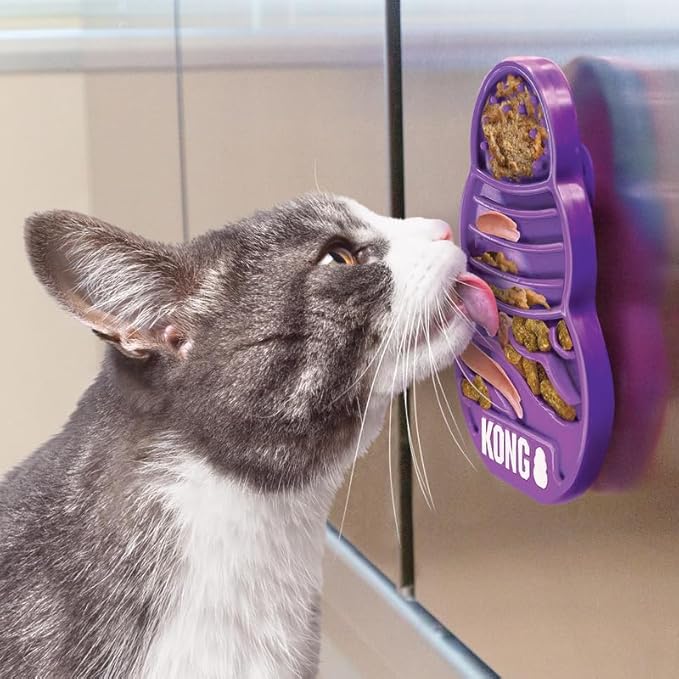 KONG Licks Kitty Treat Mat – Suction‑Cup Feeding Pad for Paste, Treats, Dry & Wet Food